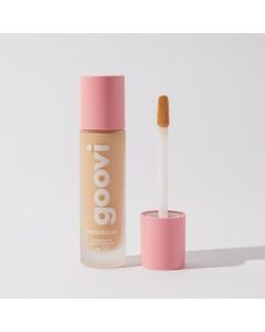 Goovi Fondotinta e correttore a lunga tenuta: uniforma, illumina, idrata - Colore Sand 03